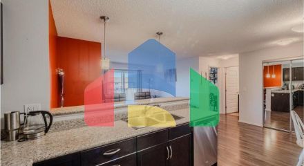 Residential - Single Family Home - Edmonton, Canada - Canada