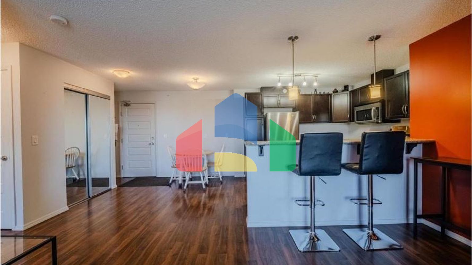 Residential - Single Family Home - Edmonton, Canada - Canada