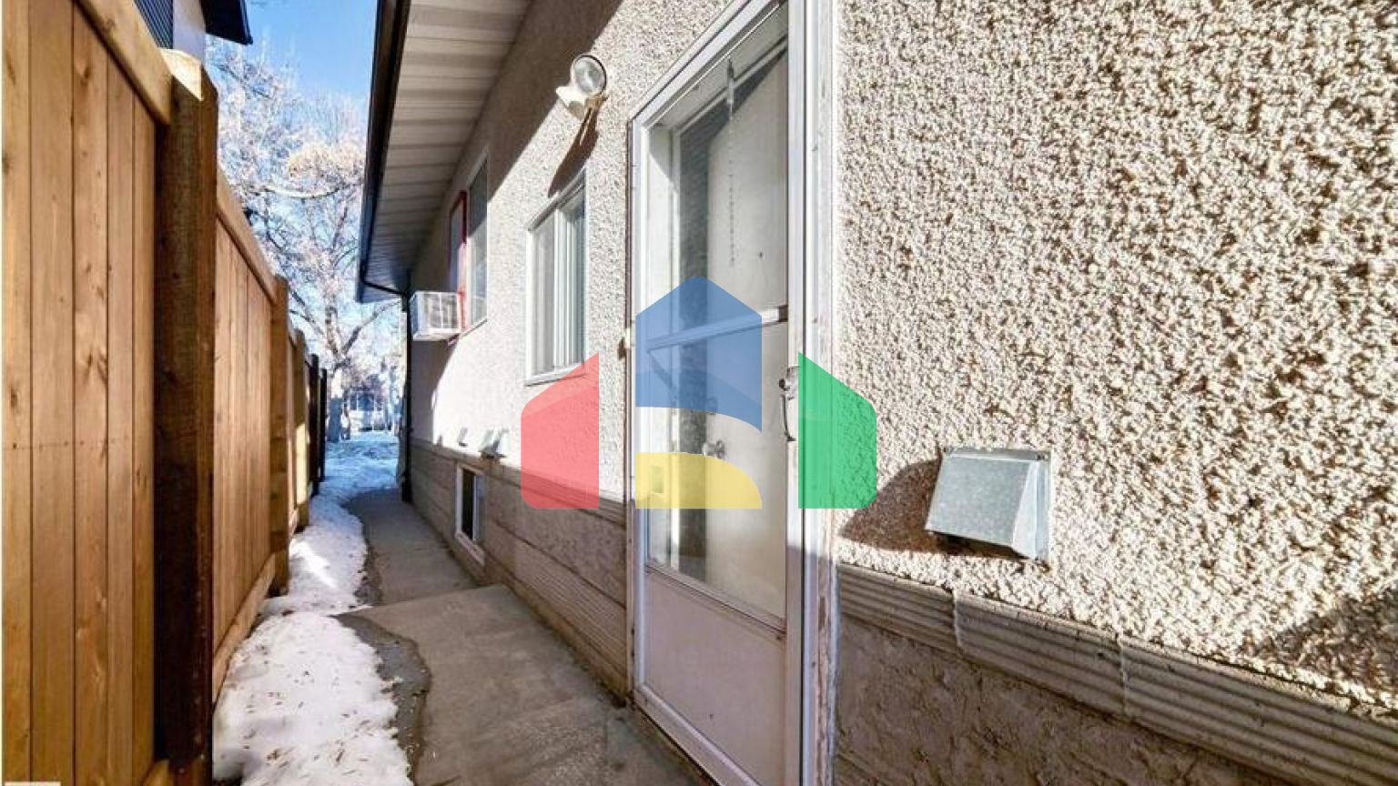 Residential - Single Family Home - Edmonton, Canada - Canada