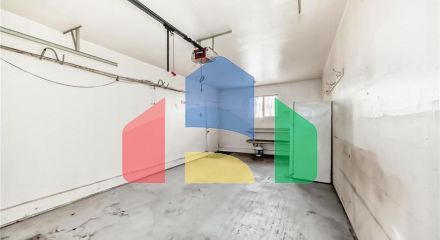 Residential - Single Family Home - Edmonton, Canada - Canada