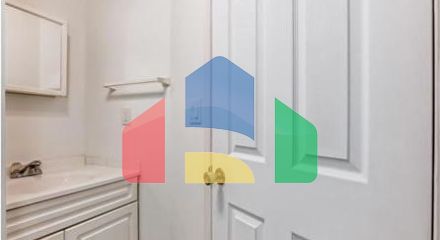 Residential - Single Family Home - Edmonton, Canada - Canada