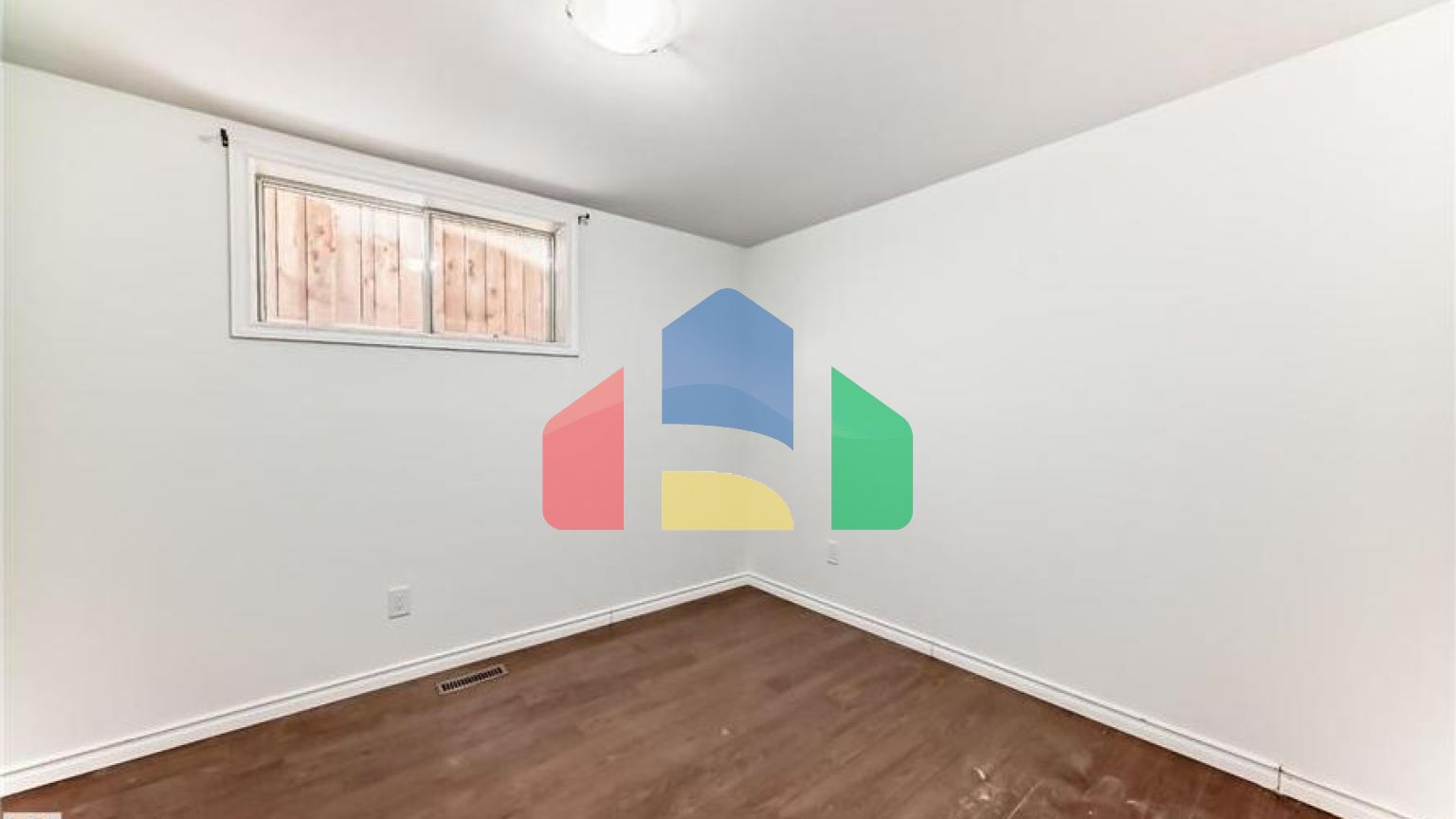 Residential - Single Family Home - Edmonton, Canada - Canada