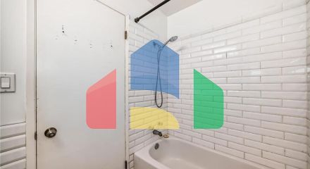 Residential - Single Family Home - Edmonton, Canada - Canada