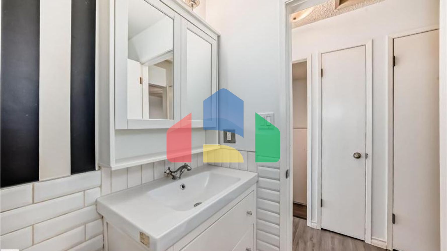 Residential - Single Family Home - Edmonton, Canada - Canada