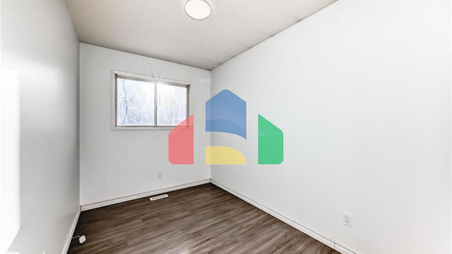 Residential - Single Family Home - Edmonton, Canada - Canada