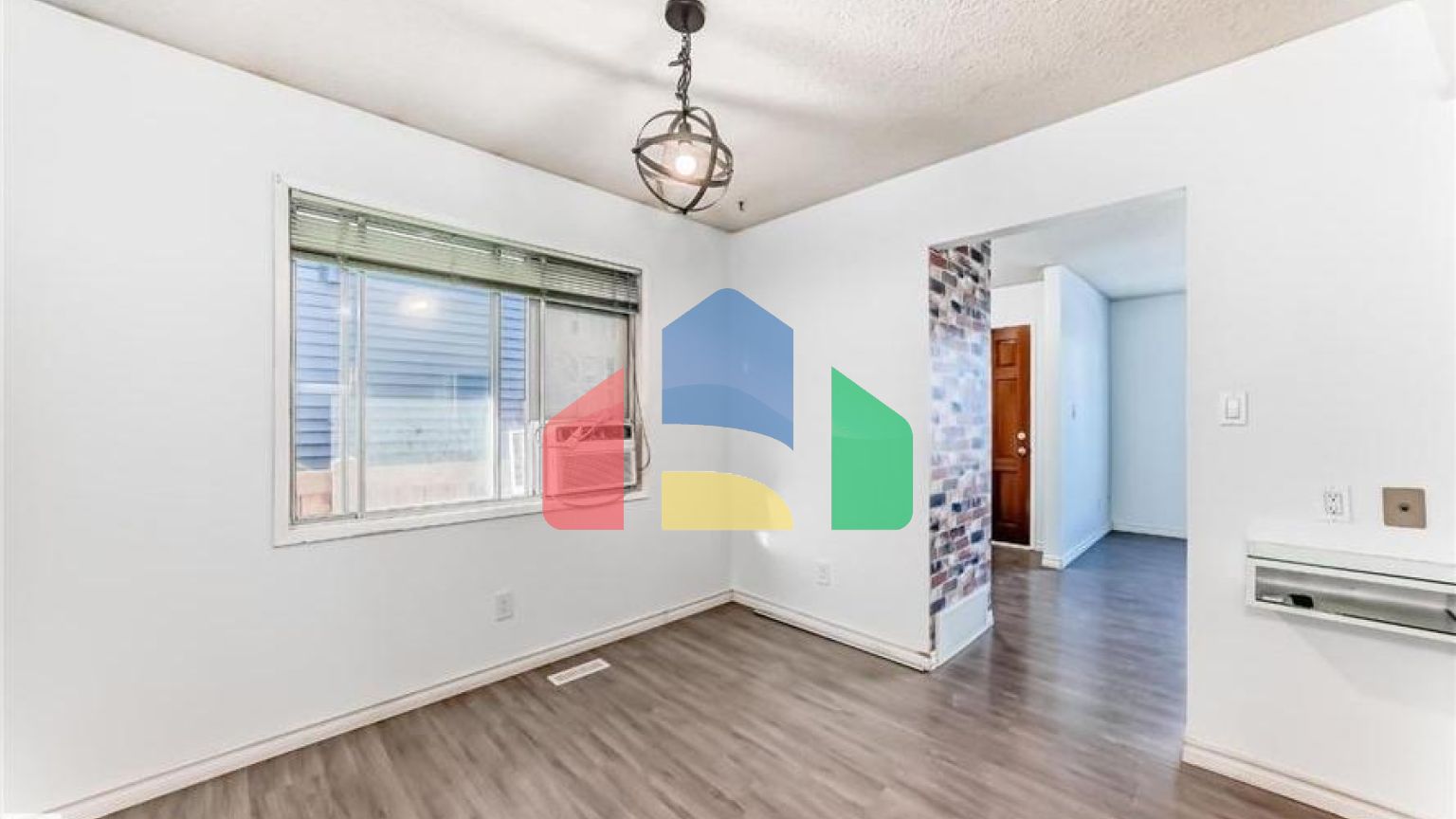 Residential - Single Family Home - Edmonton, Canada - Canada