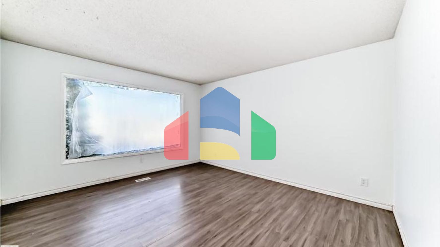 Residential - Single Family Home - Edmonton, Canada - Canada