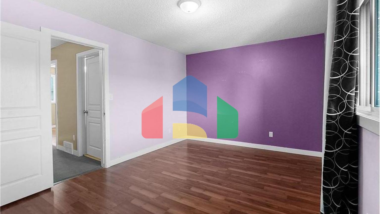 Residential - Condo/Apartment - Edmonton, Canada - Canada