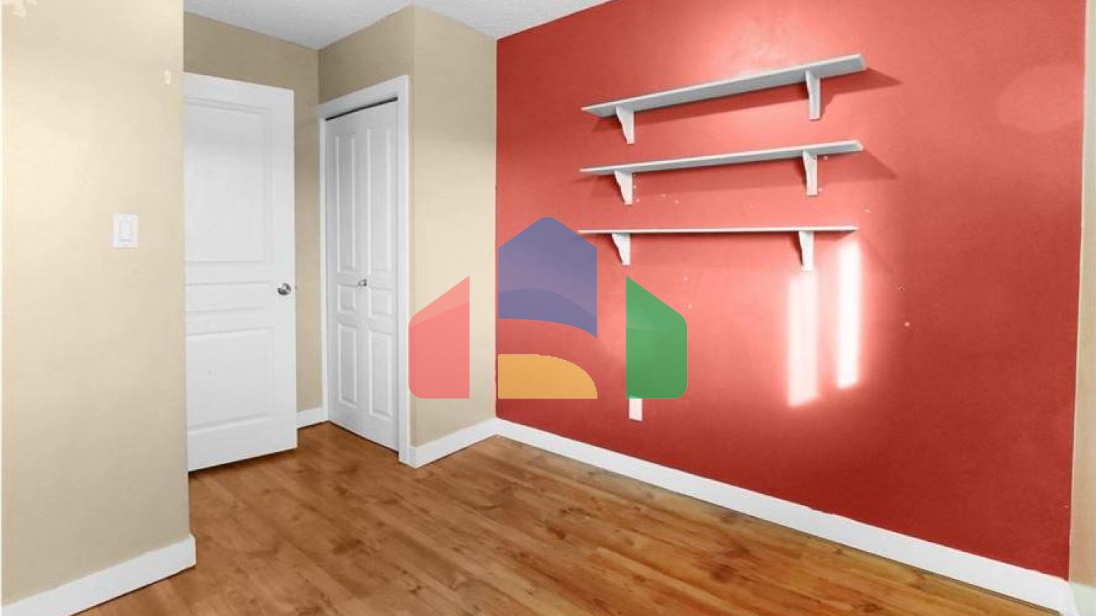 Residential - Condo/Apartment - Edmonton, Canada - Canada