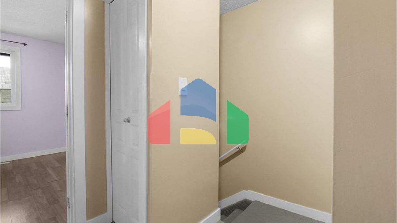 Residential - Condo/Apartment - Edmonton, Canada - Canada