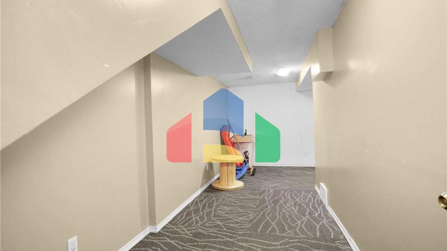 Residential - Condo/Apartment - Edmonton, Canada - Canada