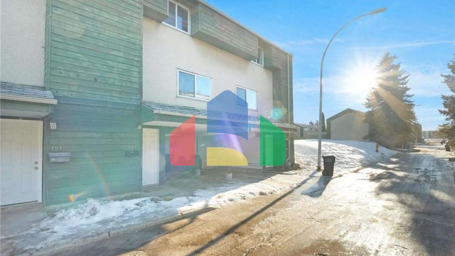 Residential - Condo/Apartment - Edmonton, Canada - Canada