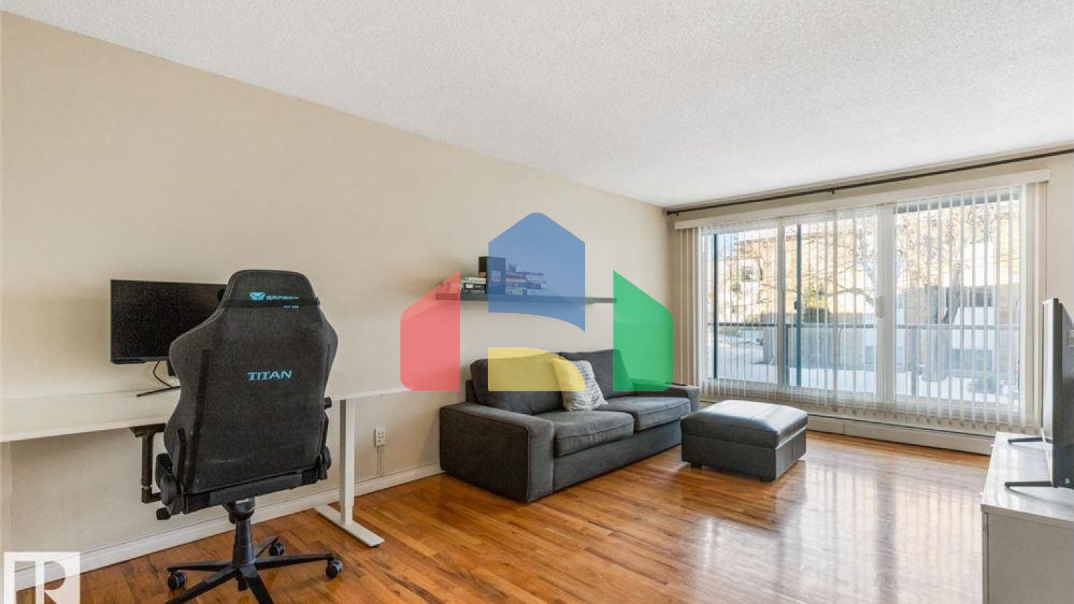 Residential - Condo/Apartment - Edmonton, Canada - Canada