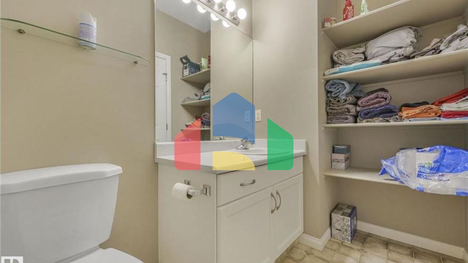 Residential - Single Family Home - Edmonton, Canada - Canada