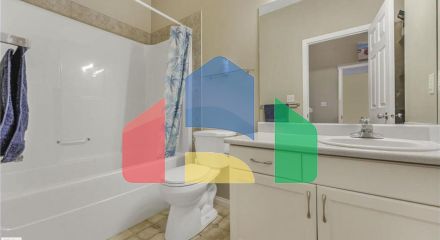 Residential - Single Family Home - Edmonton, Canada - Canada