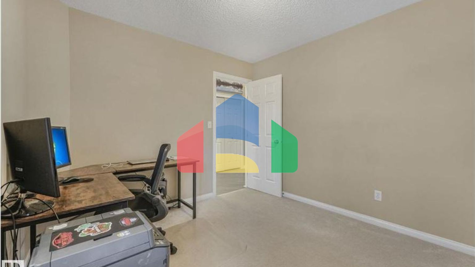 Residential - Single Family Home - Edmonton, Canada - Canada