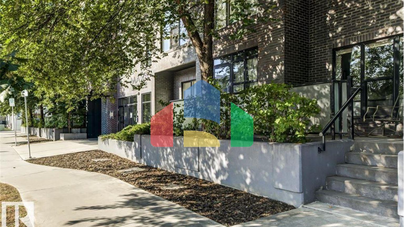 Residential - Condo/Apartment - Edmonton, Canada - Canada