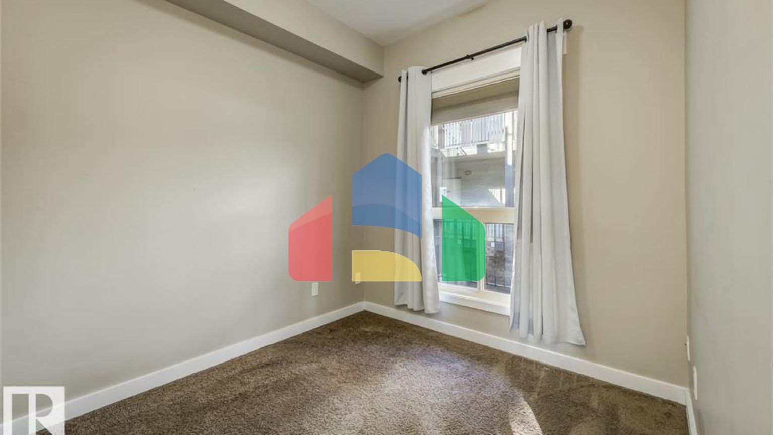 Residential - Condo/Apartment - Edmonton, Canada - Canada