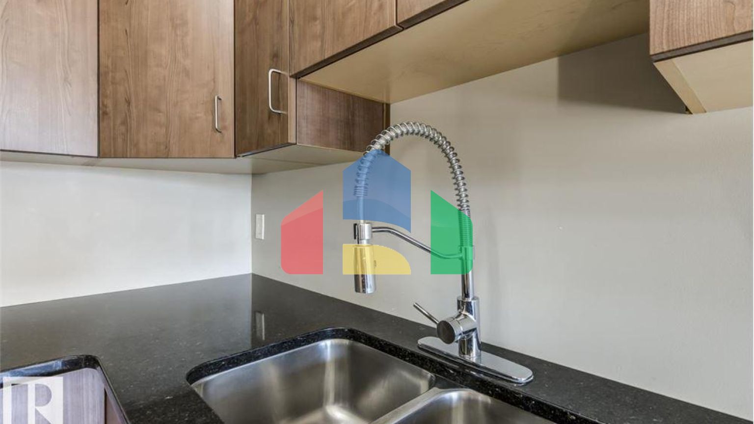 Residential - Condo/Apartment - Edmonton, Canada - Canada