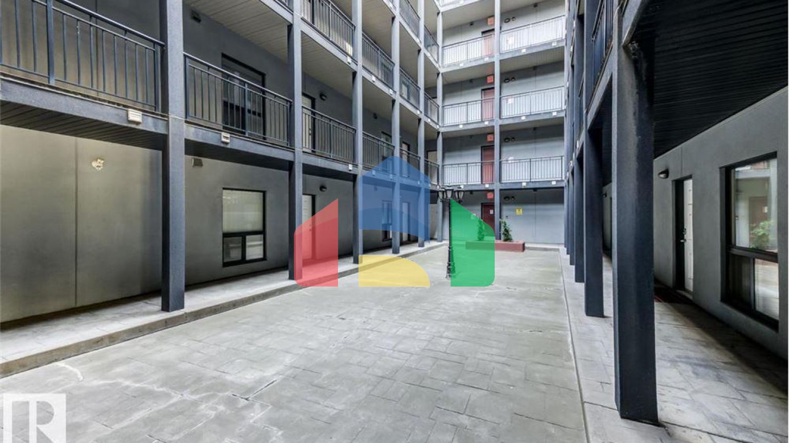 Residential - Condo/Apartment - Edmonton, Canada - Canada