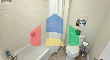 Residential - Single Family Home - Edmonton, Canada - Canada