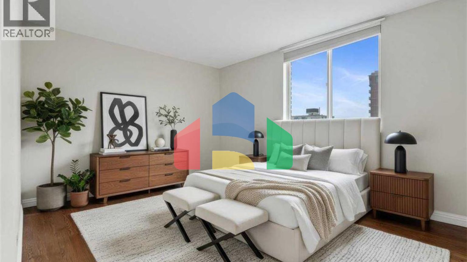 Residential - Single Family Home - Edmonton, Canada - Canada