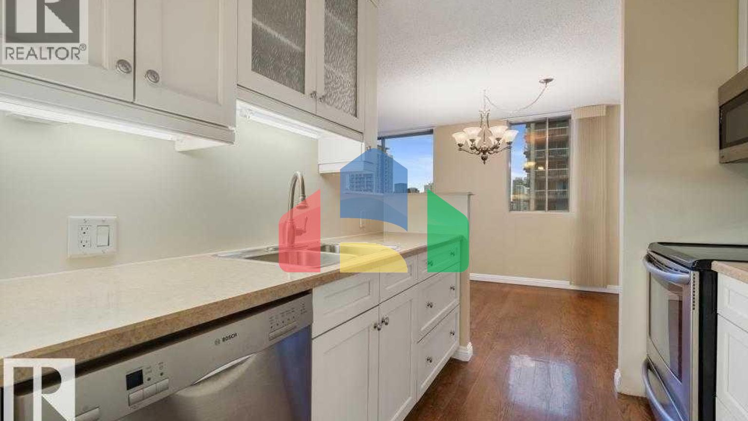 Residential - Single Family Home - Edmonton, Canada - Canada