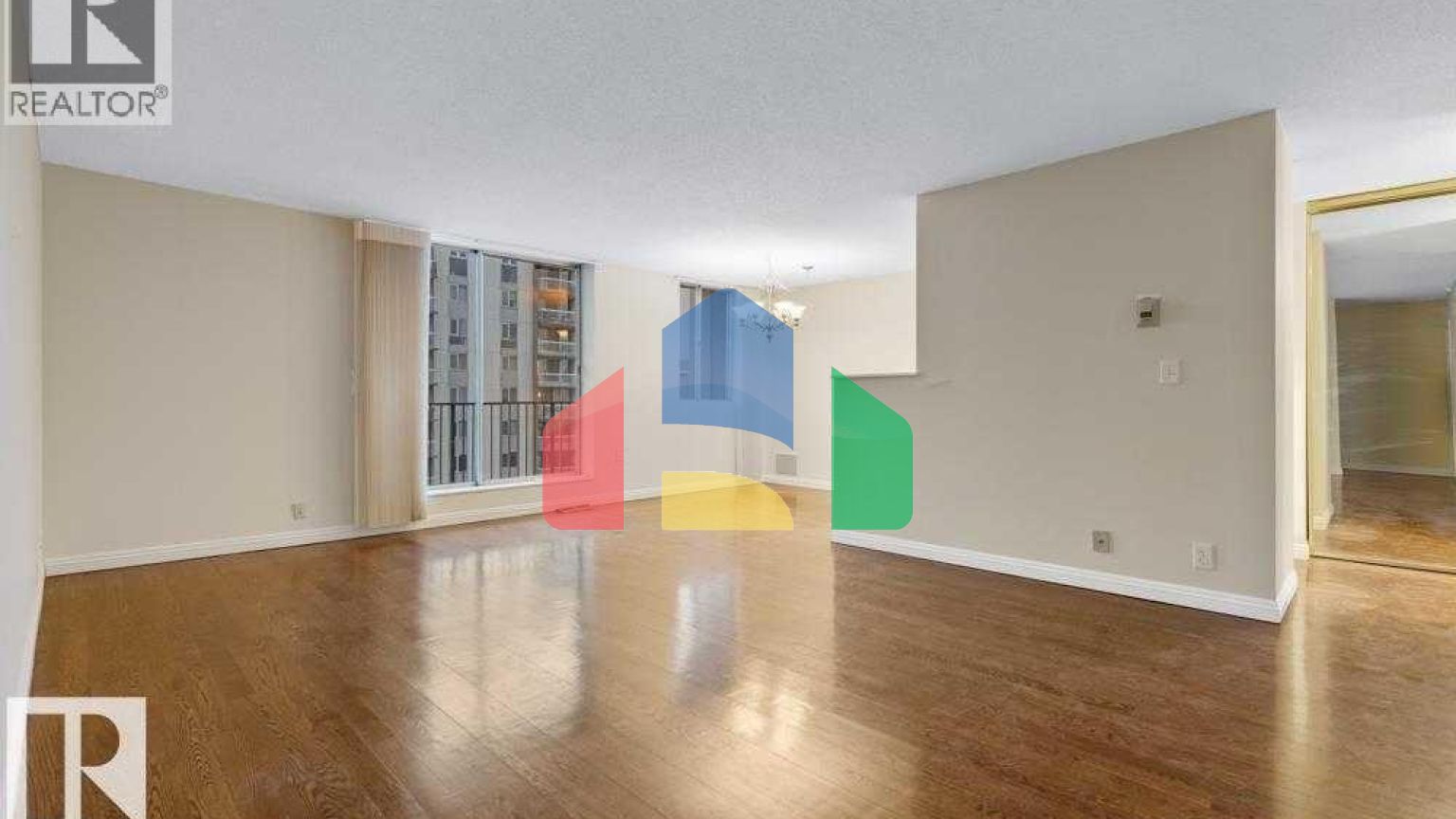 Residential - Single Family Home - Edmonton, Canada - Canada