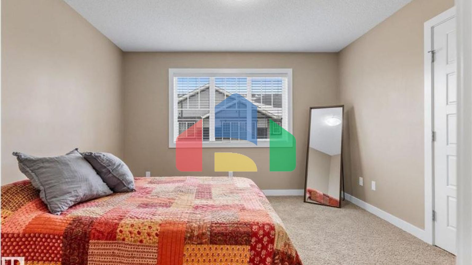 Residential - Townhouse - Edmonton, Canada - Canada