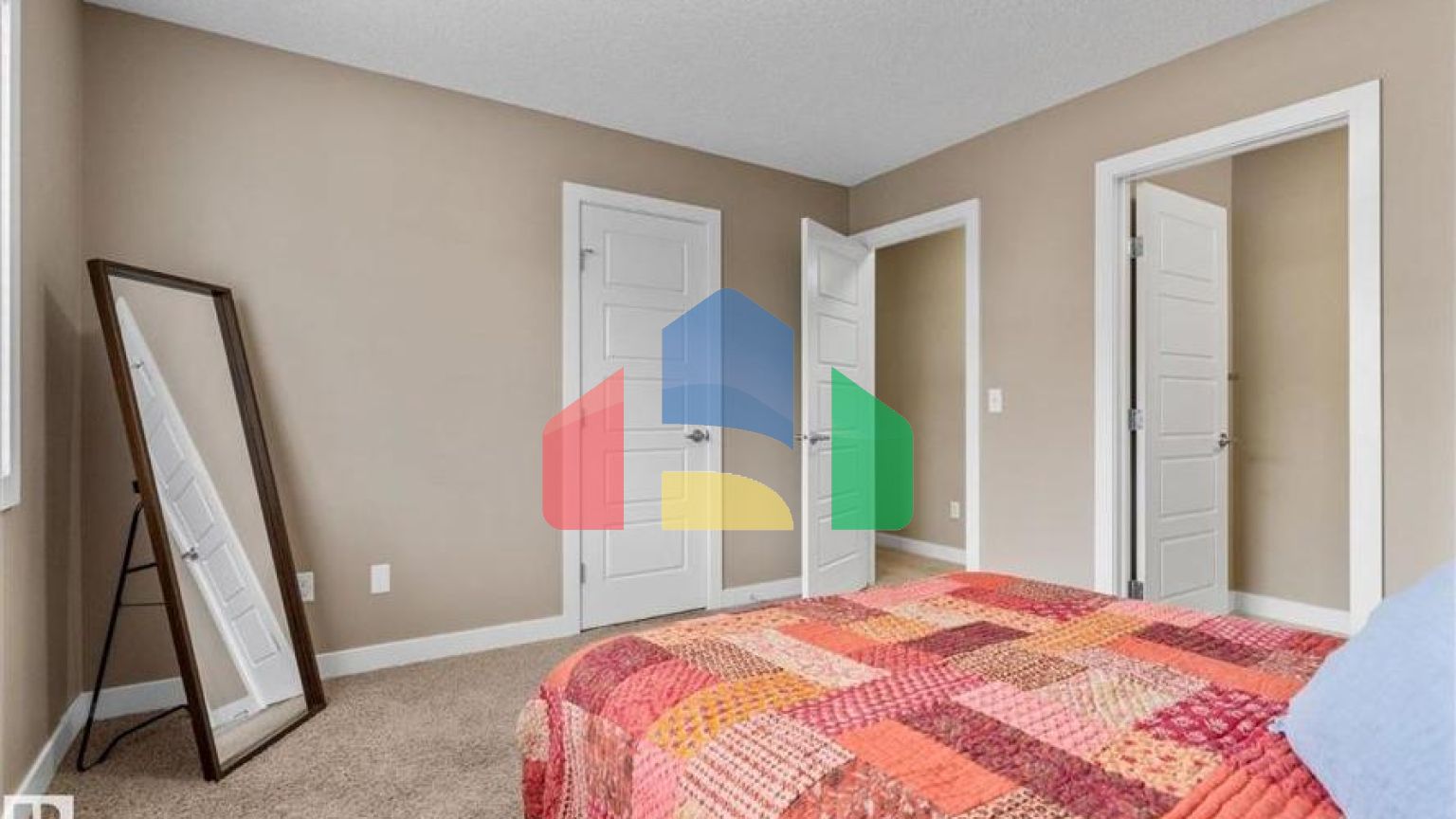 Residential - Townhouse - Edmonton, Canada - Canada