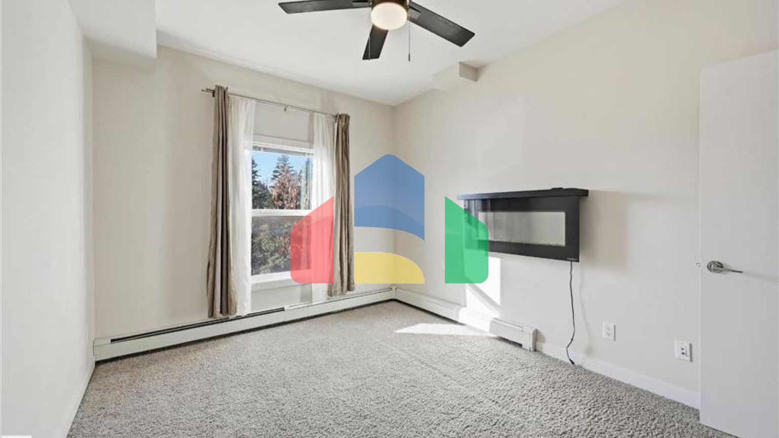 Residential - Single Family Home - Edmonton, Canada - Canada