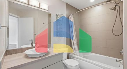 Residential - Single Family Home - Edmonton, Canada - Canada