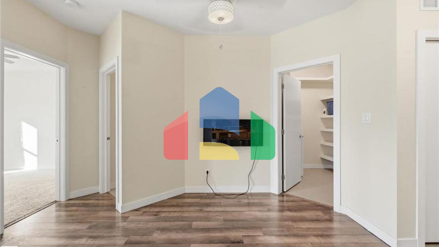 Residential - Single Family Home - Edmonton, Canada - Canada