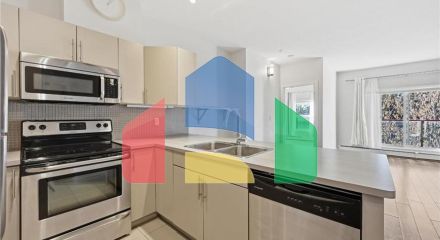 Residential - Single Family Home - Edmonton, Canada - Canada