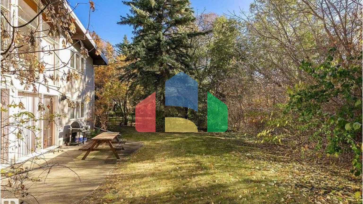 Residential - Single Family Home - Edmonton, Canada - Canada