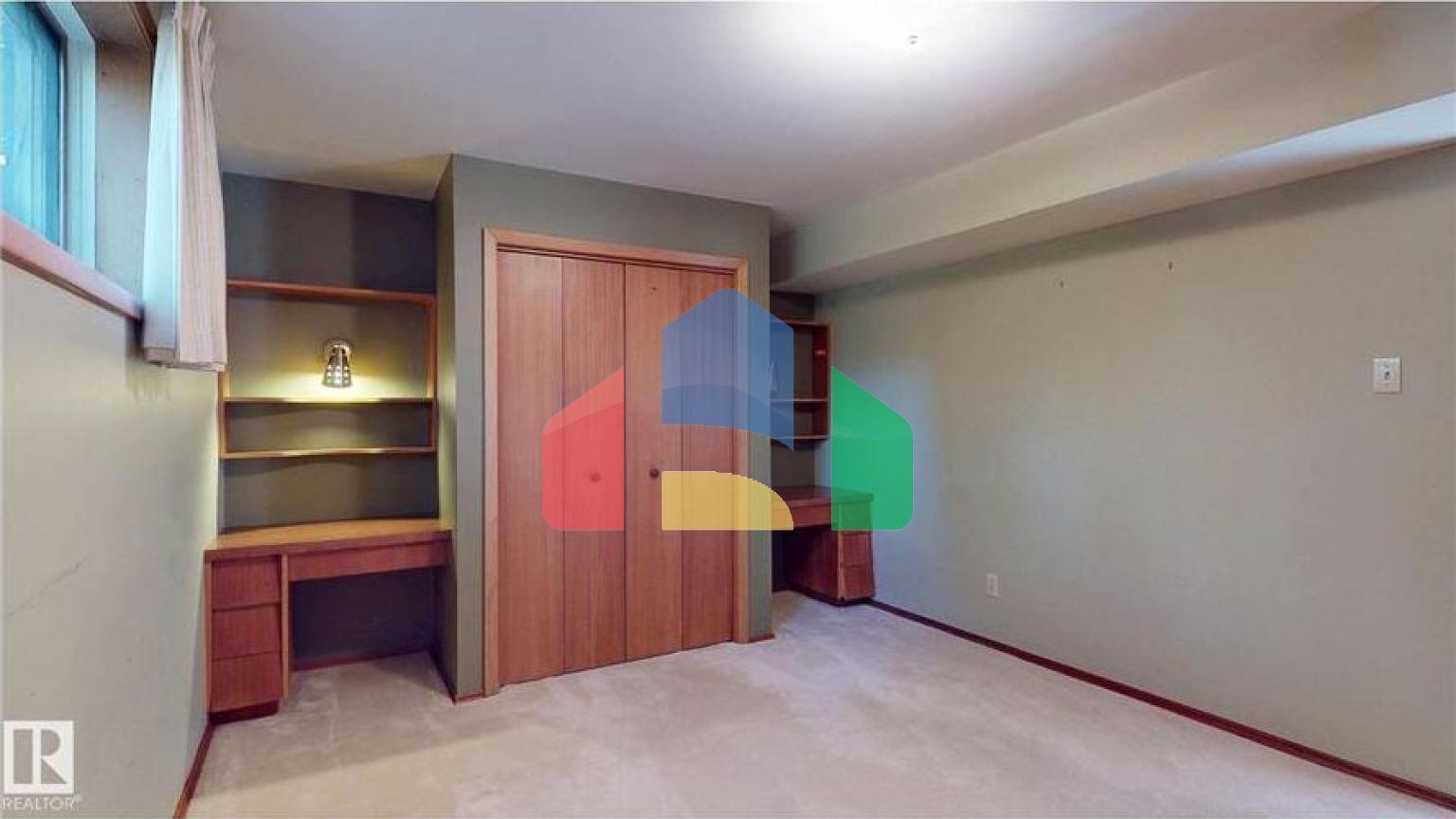 Residential - Single Family Home - Edmonton, Canada - Canada