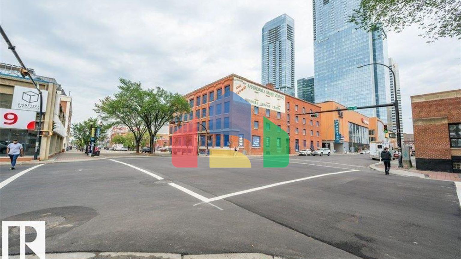 Residential - Condo/Apartment - Edmonton, Canada - Canada