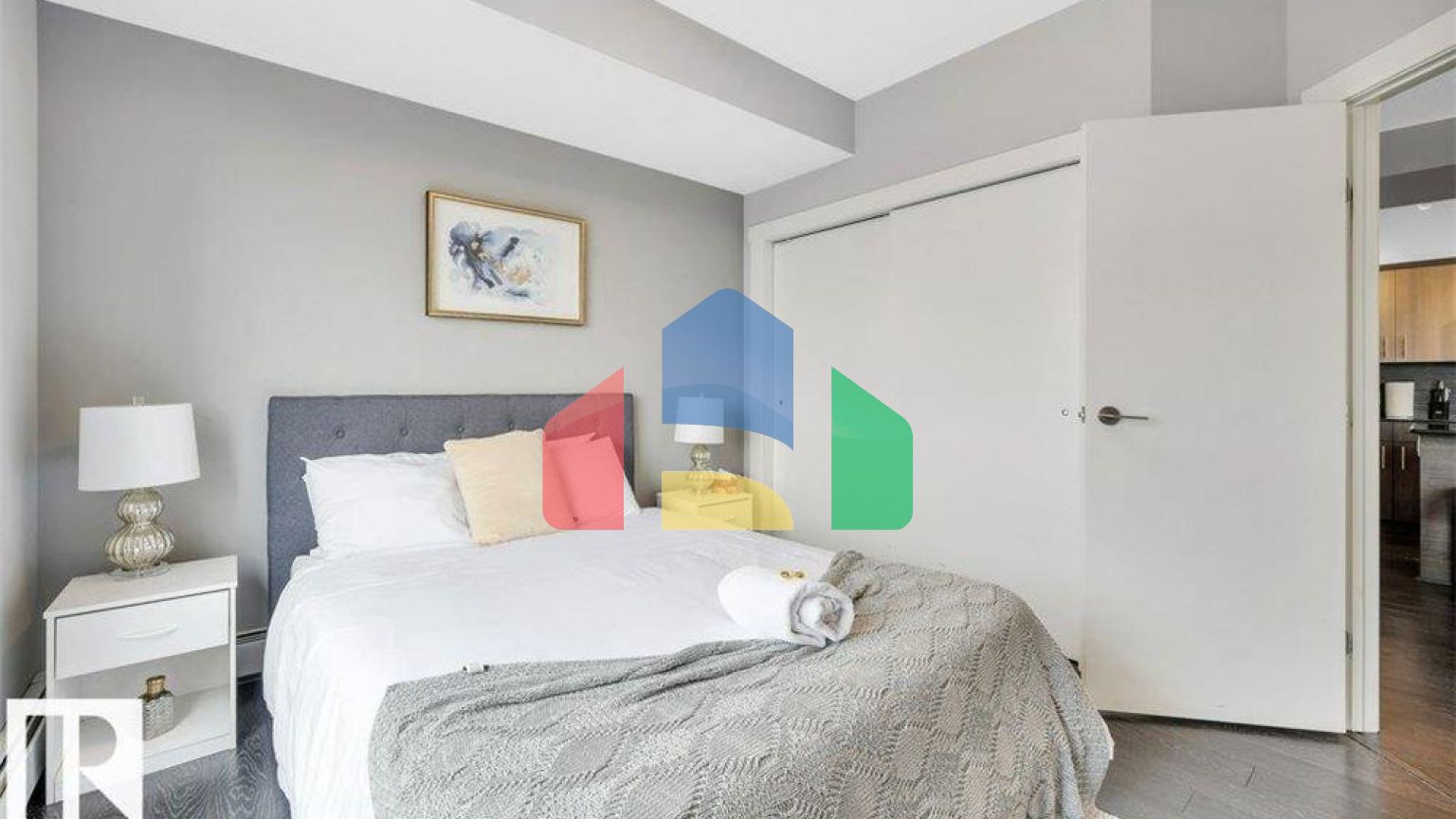 Residential - Condo/Apartment - Edmonton, Canada - Canada