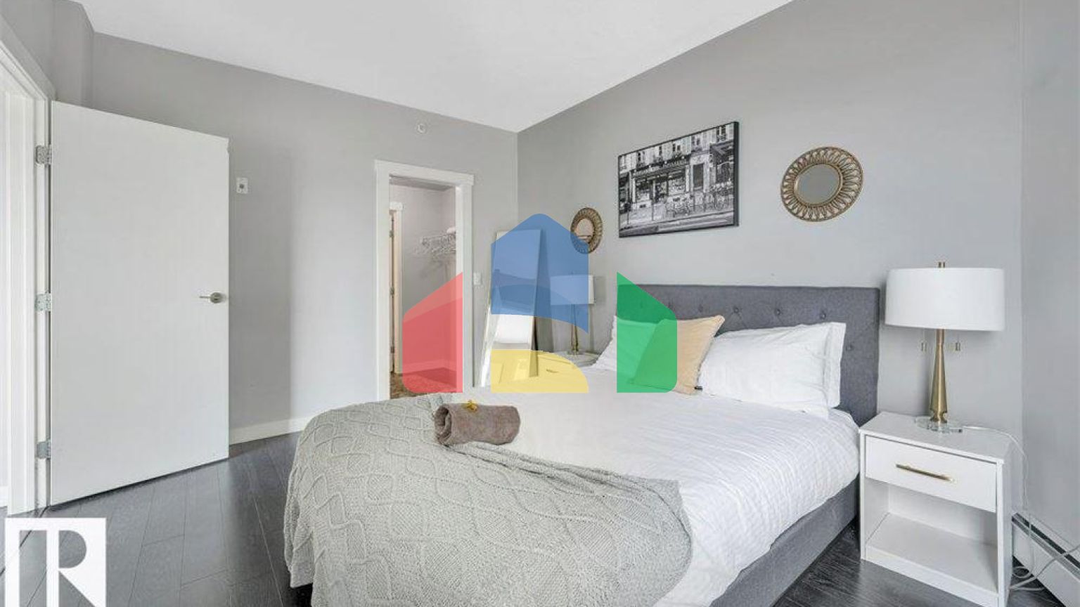 Residential - Condo/Apartment - Edmonton, Canada - Canada