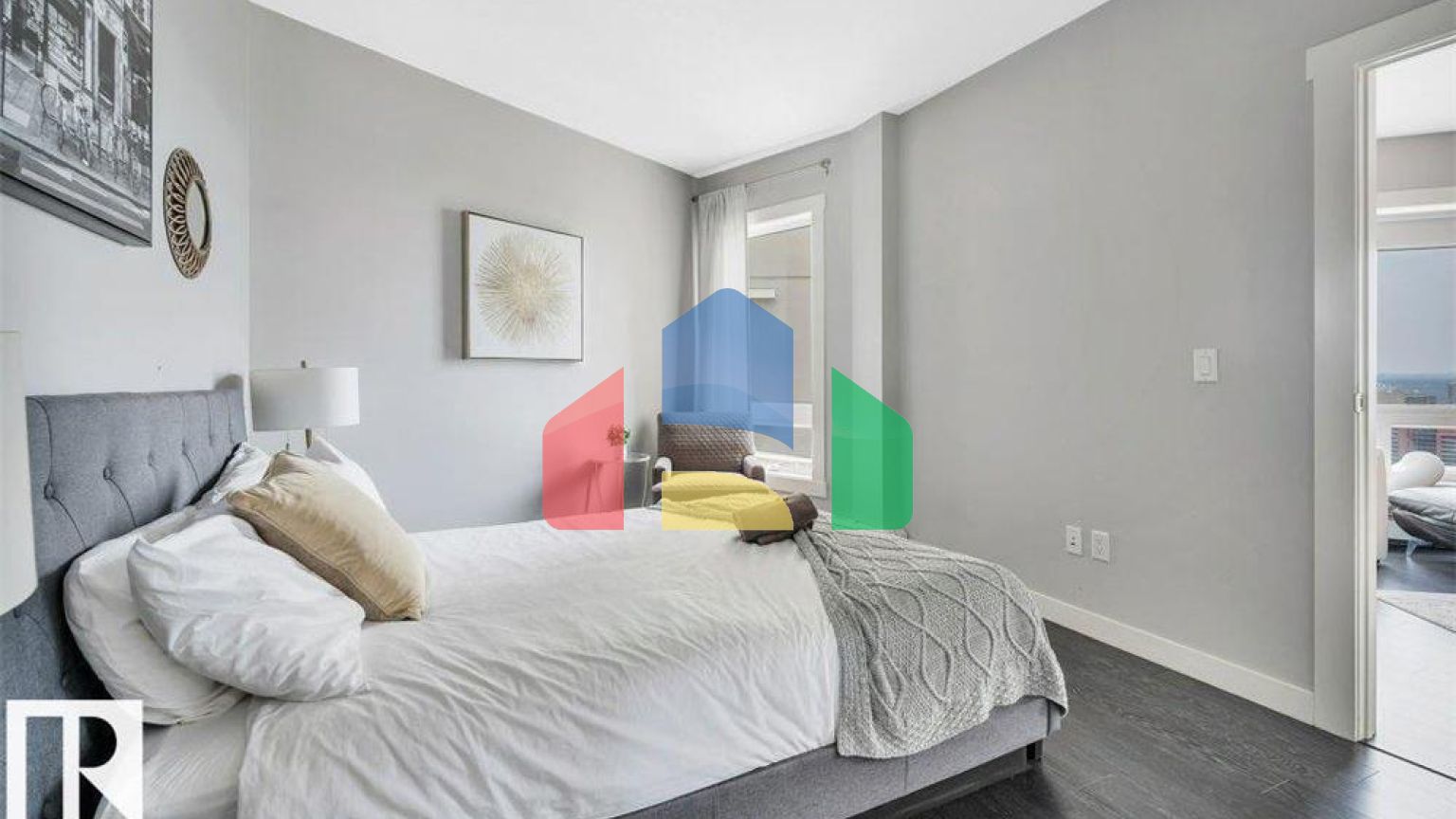 Residential - Condo/Apartment - Edmonton, Canada - Canada