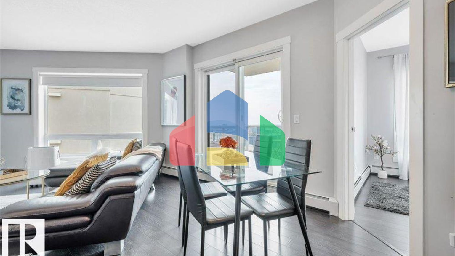 Residential - Condo/Apartment - Edmonton, Canada - Canada