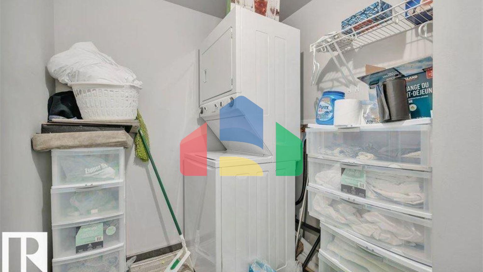 Residential - Condo/Apartment - Edmonton, Canada - Canada