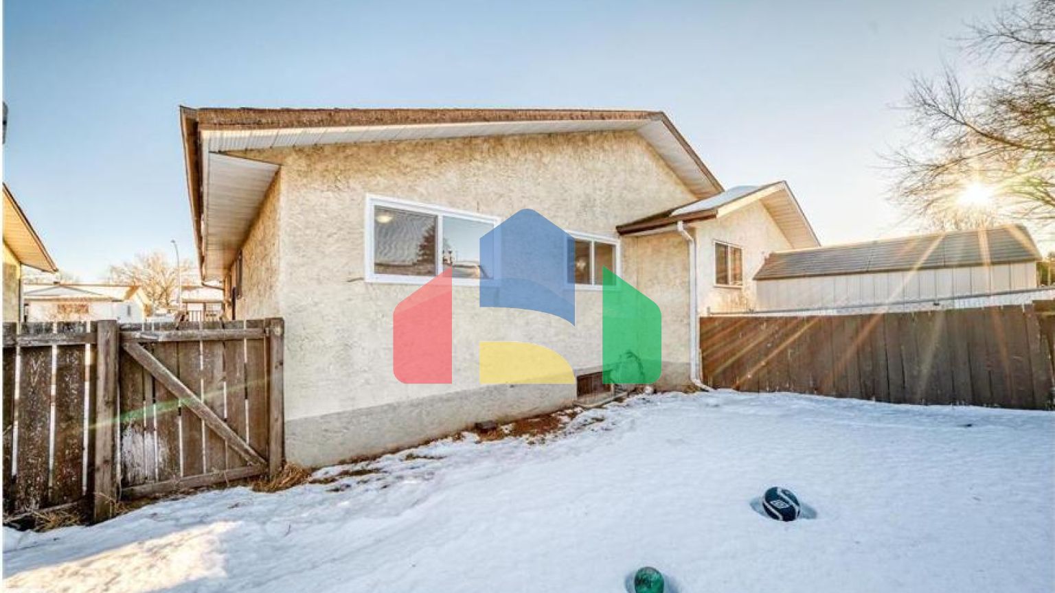 Residential - Single Family Home - Edmonton, Canada - Canada