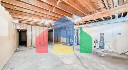 Residential - Single Family Home - Edmonton, Canada - Canada