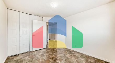 Residential - Single Family Home - Edmonton, Canada - Canada