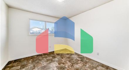 Residential - Single Family Home - Edmonton, Canada - Canada