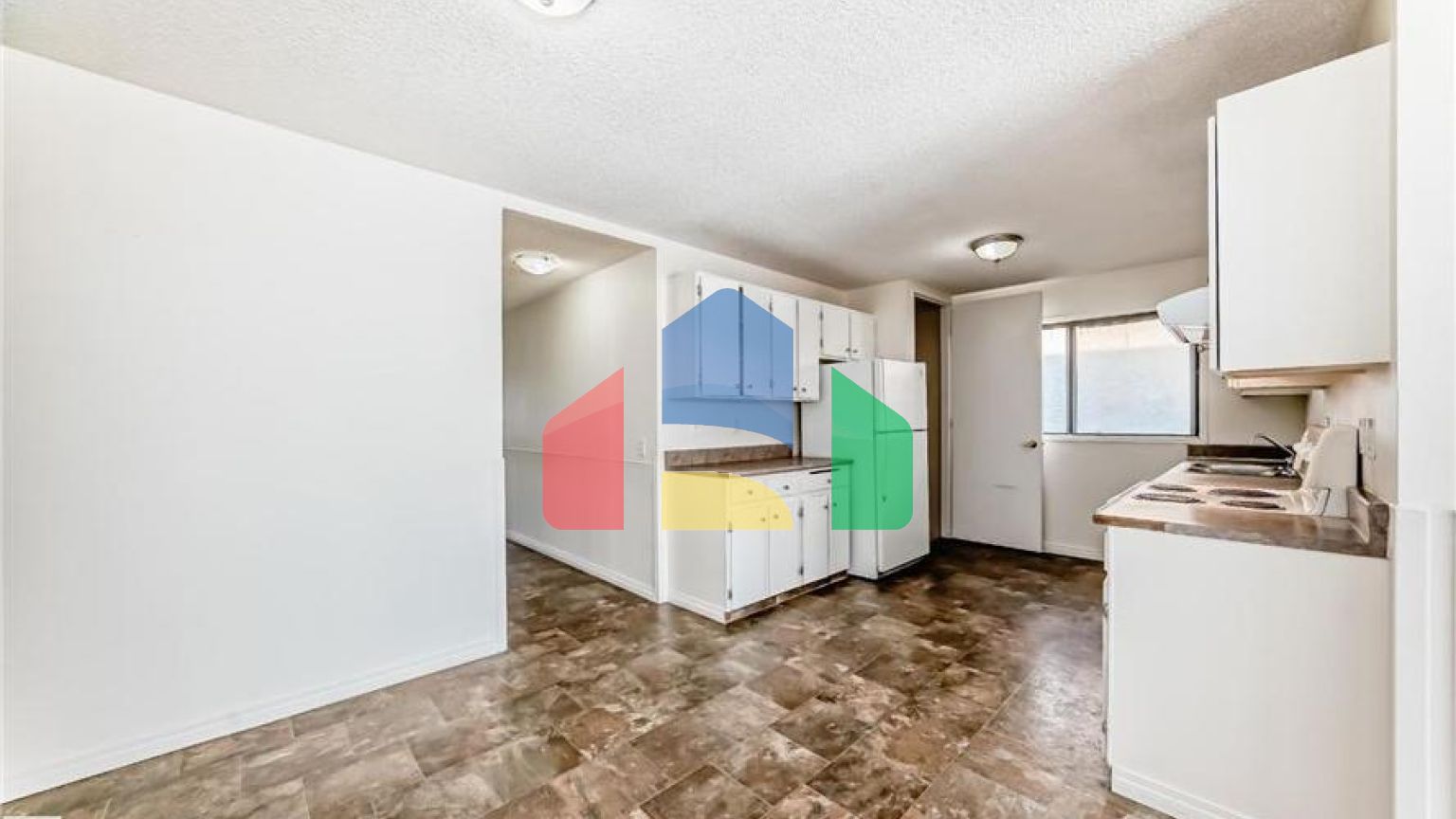 Residential - Single Family Home - Edmonton, Canada - Canada