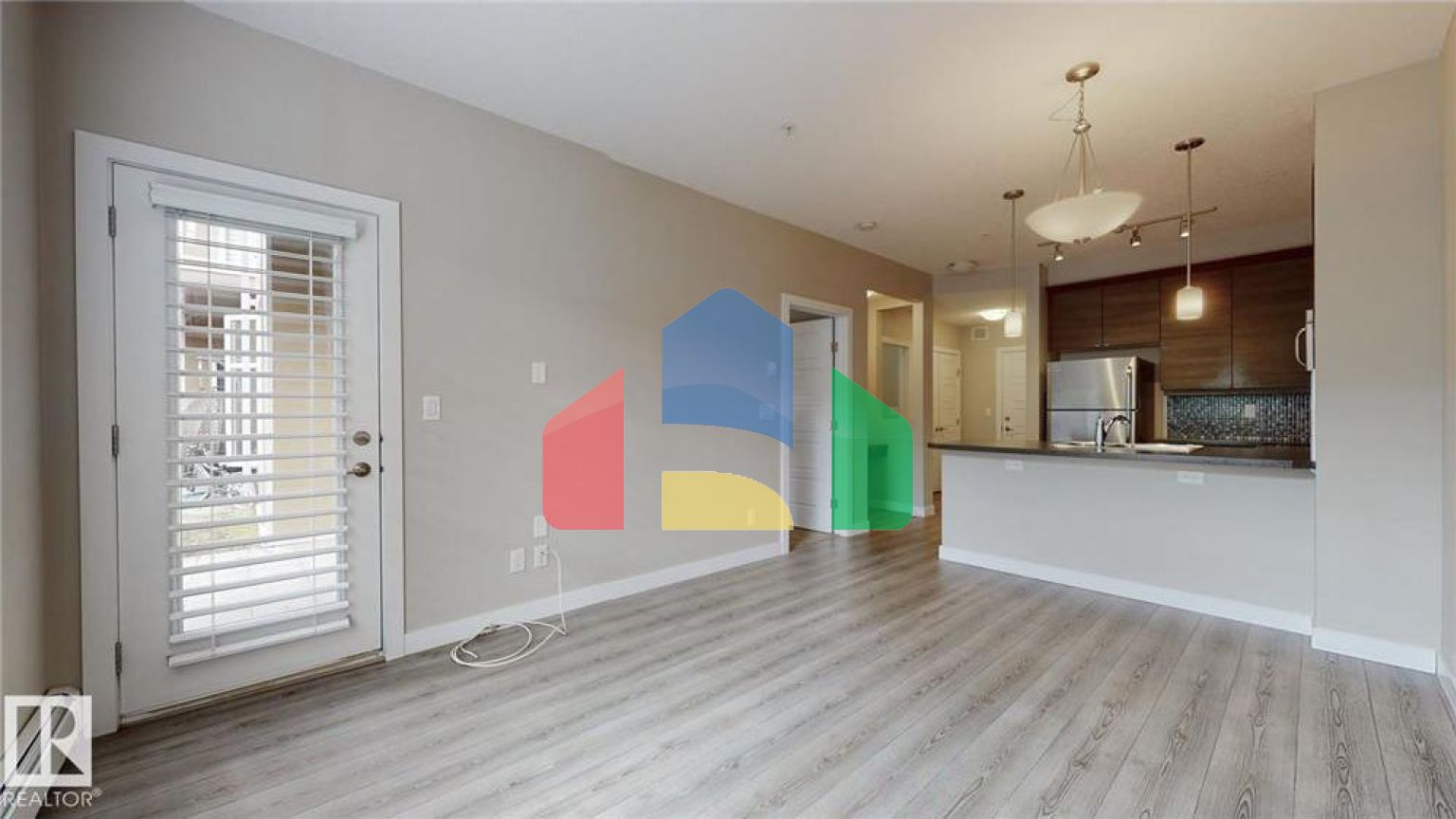 Residential - Condo/Apartment - Edmonton, Canada - Canada