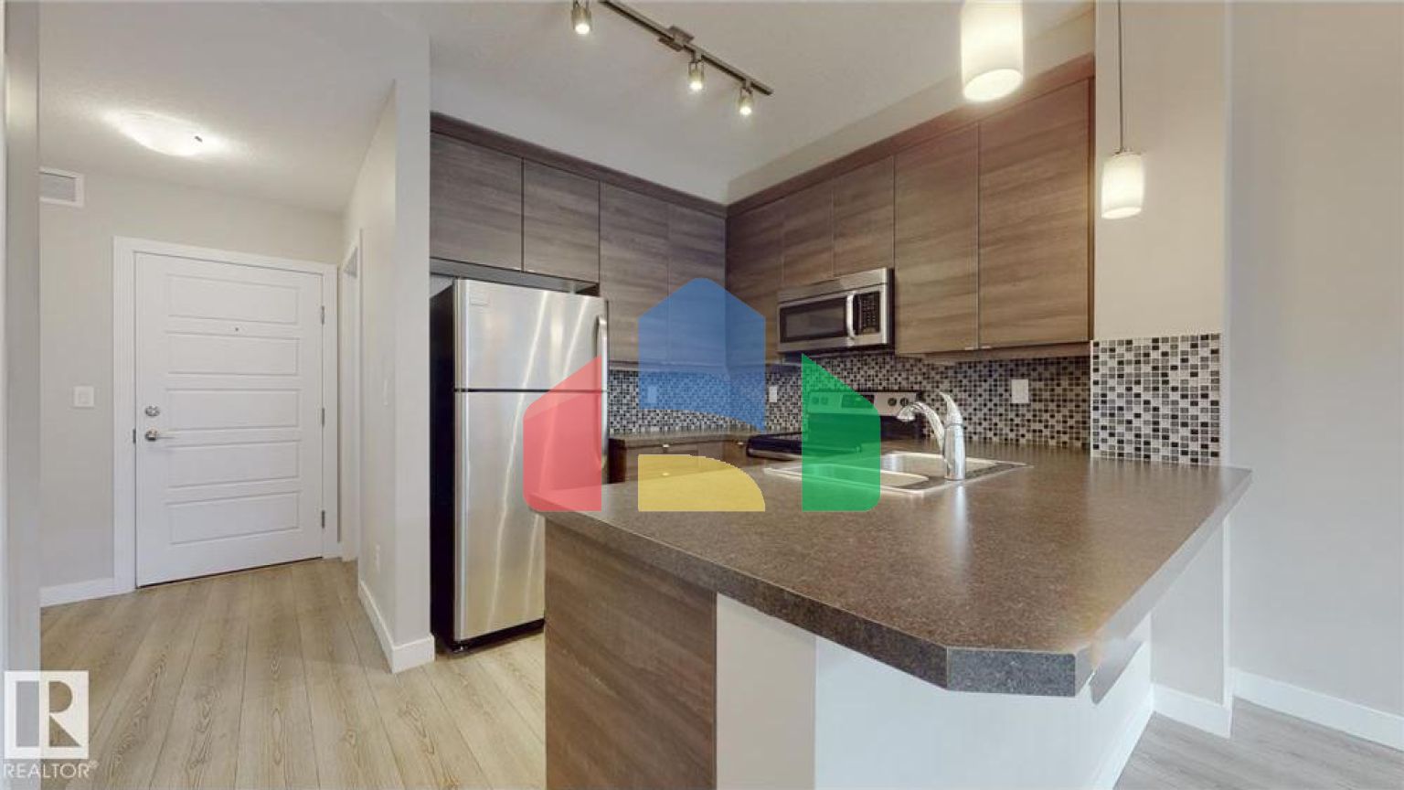 Residential - Condo/Apartment - Edmonton, Canada - Canada