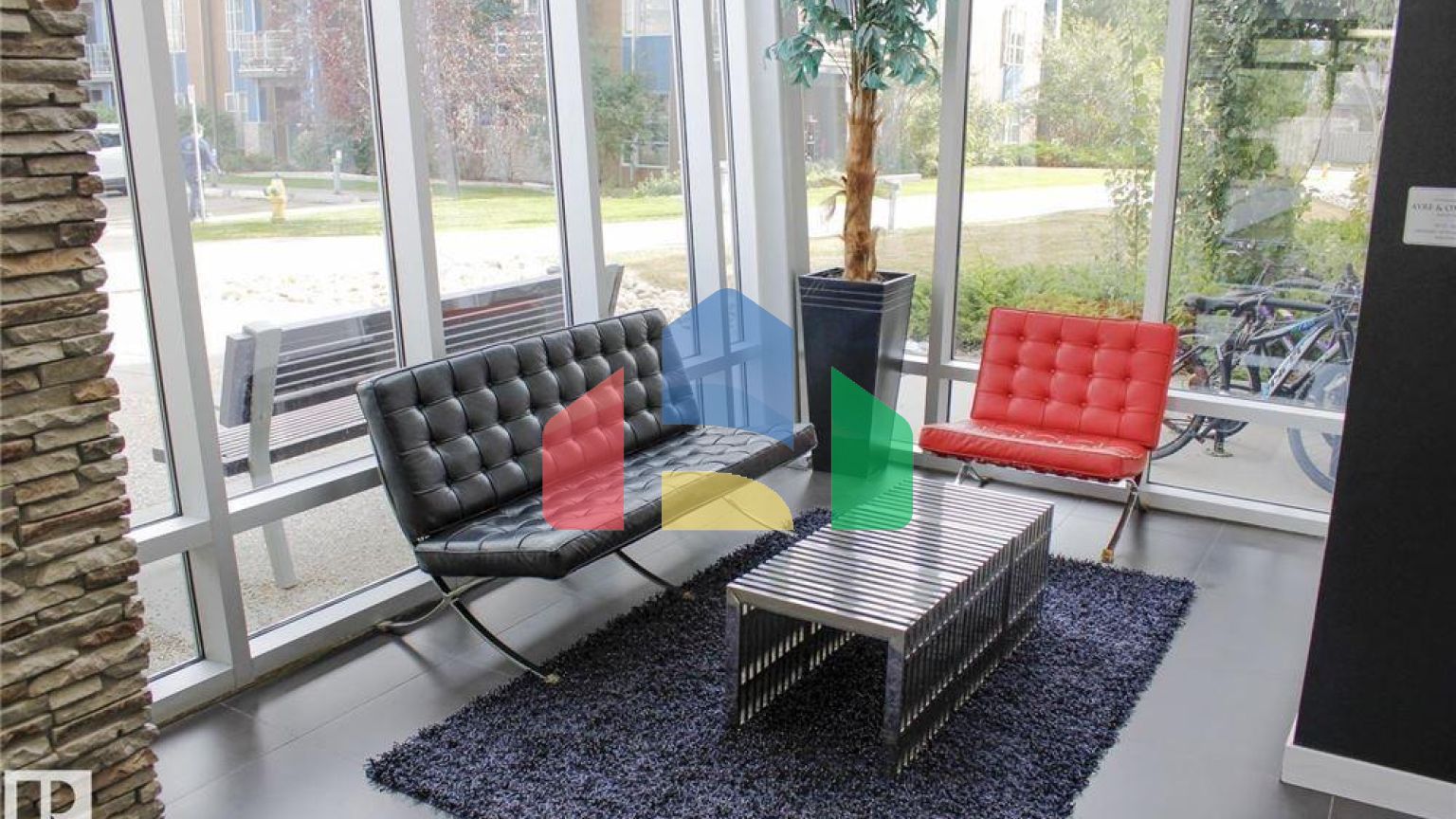 Residential - Condo/Apartment - Edmonton, Canada - Canada